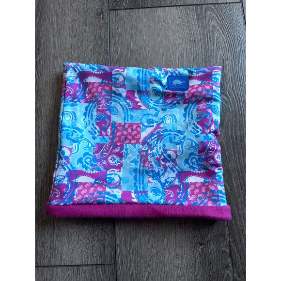 Turtle Fur Comfort Shell Neckula - Lily Print Kids' - Picture 3 of 5